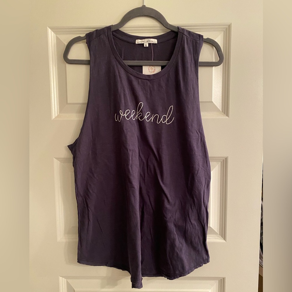 NWT tank, size XL